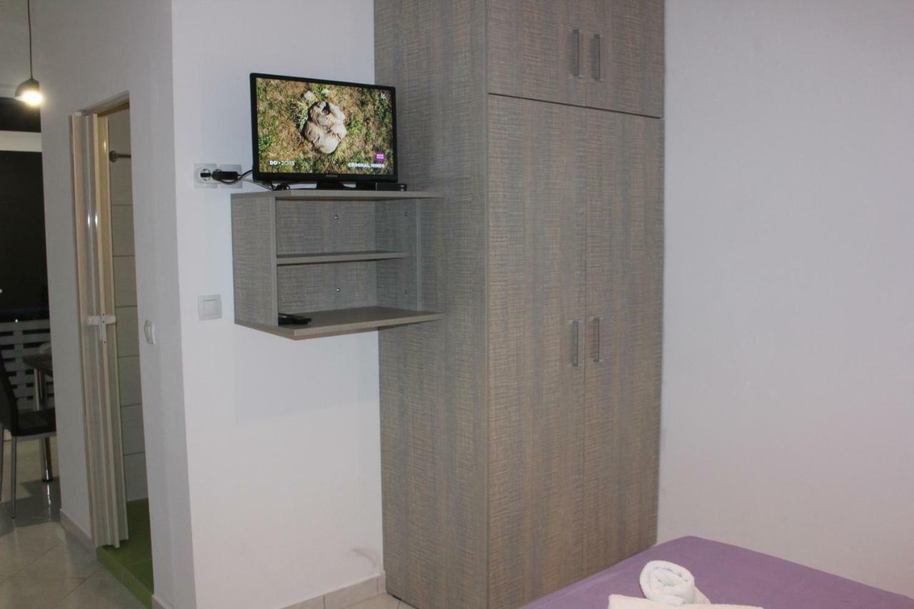 Aaron Studios Apartments Αγία Φωτιά Εξωτερικό φωτογραφία